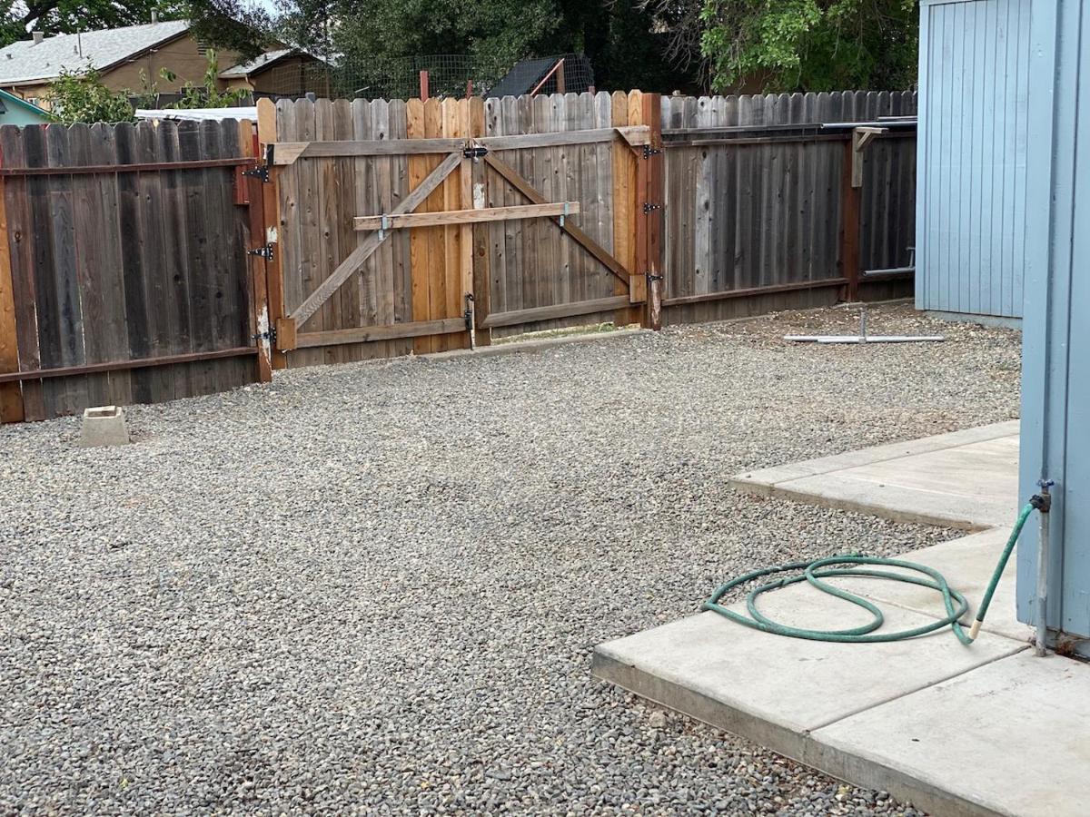 Whole Family - Barrette Sacramento Exterior foto